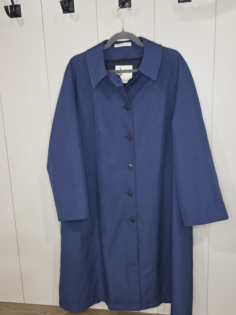 Classic Navy Button-Front Women’s Coat Misty Harbor Sz 18P USA